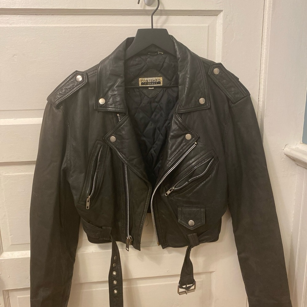 Vintage Contempo faux leather jacket size medium